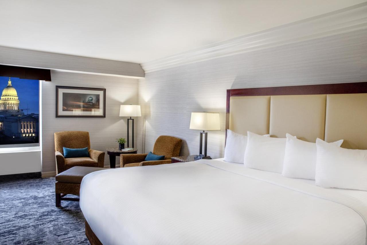 The Madison Concourse Hotel Екстериор снимка