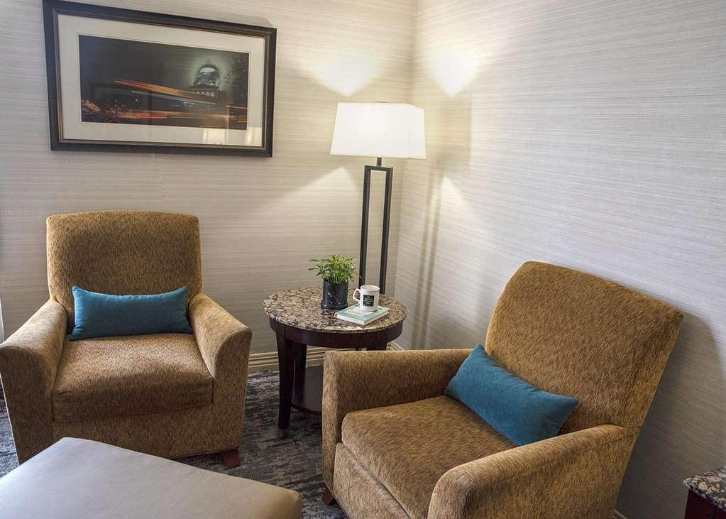 The Madison Concourse Hotel Стая снимка