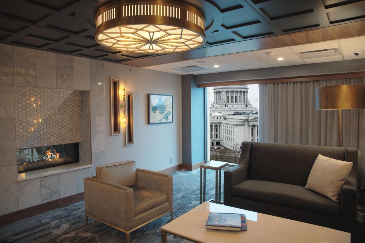 The Madison Concourse Hotel Екстериор снимка